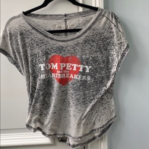 Retro brand graphic t-shirt